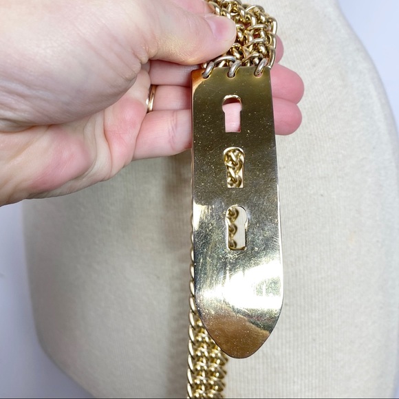 Vintage 80s gold tone metal chain belt - Picture 9 of 9